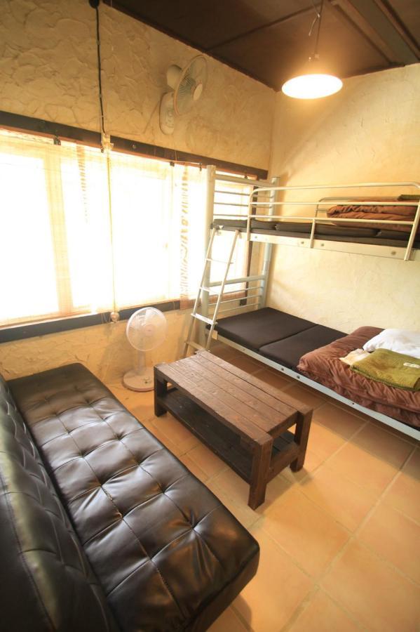 Taketomijima Guesthouse And Je Taime ภายนอก รูปภาพ