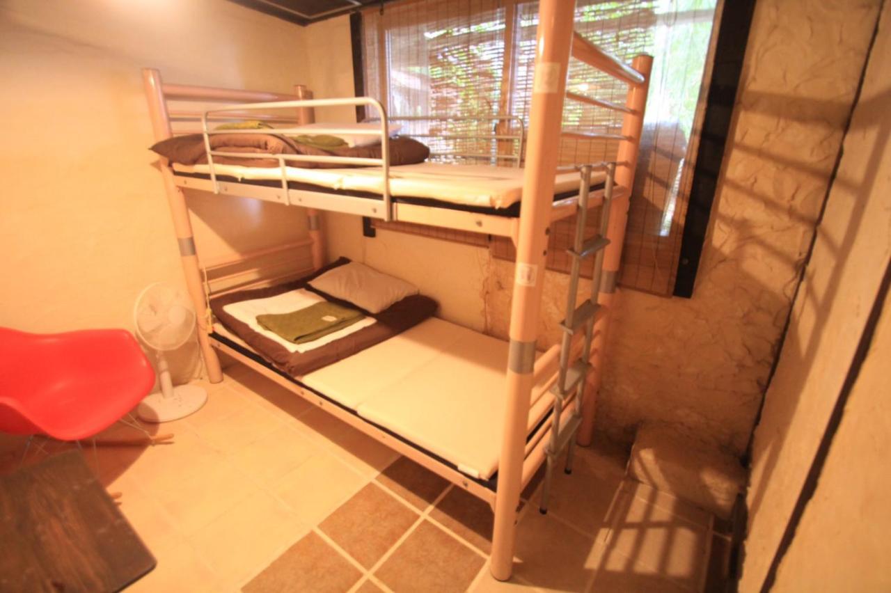 Taketomijima Guesthouse And Je Taime ภายนอก รูปภาพ
