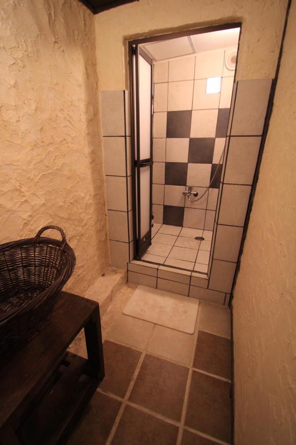 Taketomijima Guesthouse And Je Taime ภายนอก รูปภาพ