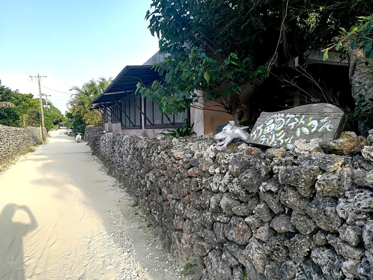 Taketomijima Guesthouse And Je Taime ภายนอก รูปภาพ