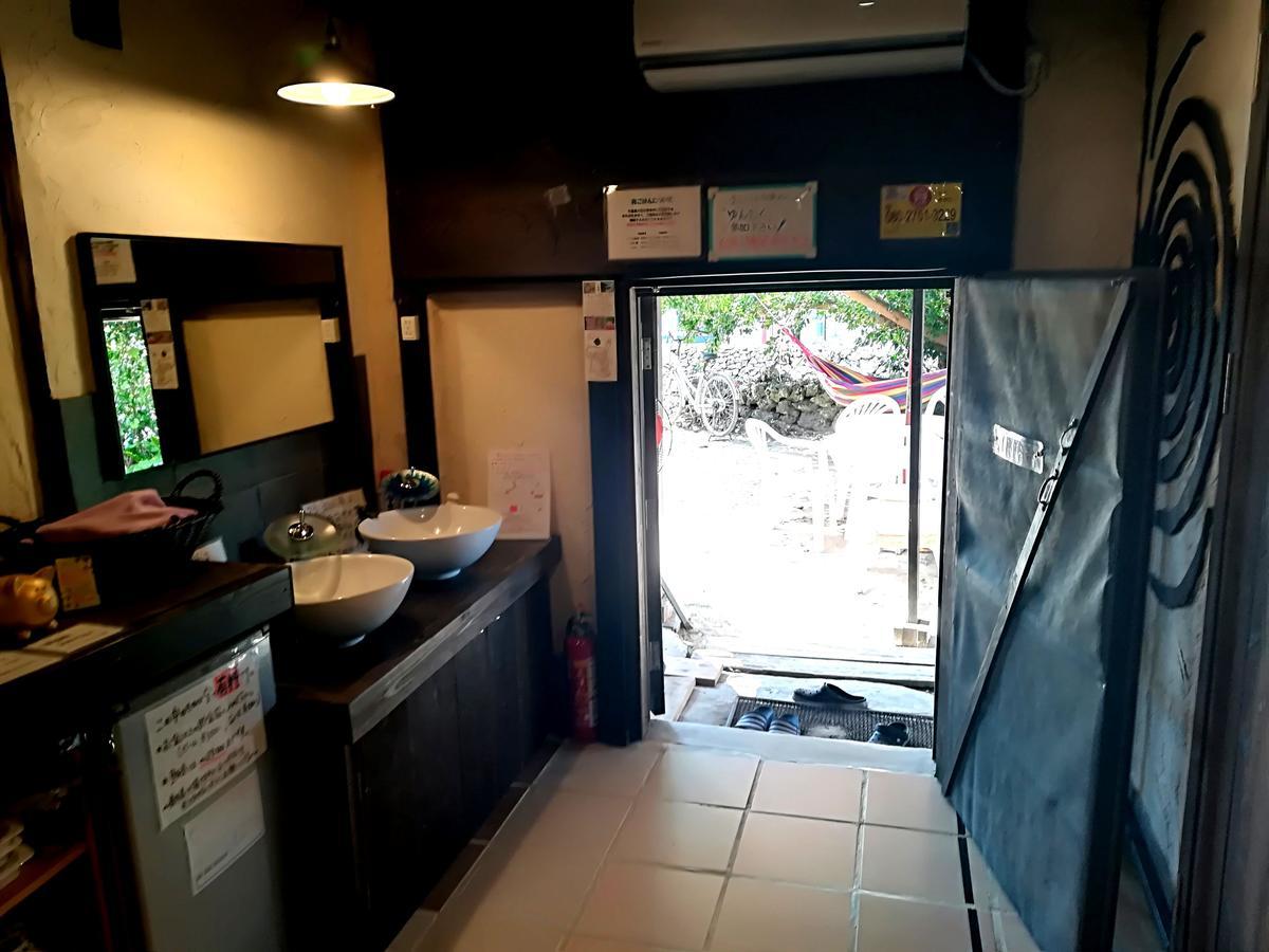 Taketomijima Guesthouse And Je Taime ภายนอก รูปภาพ